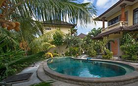 Villa Chandra Batu Belig